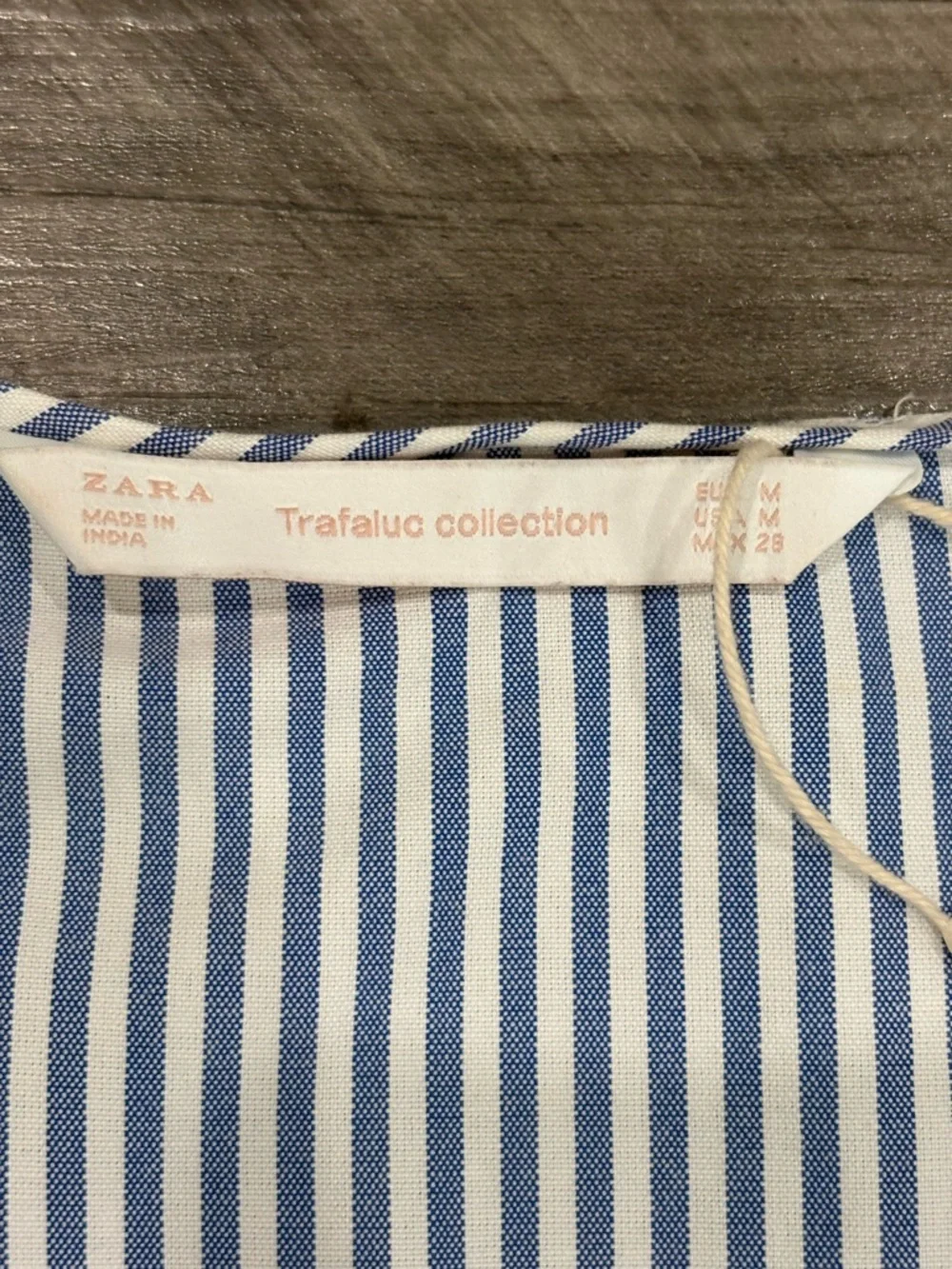 Zara Blue and White Striped Midi Dress with Cream Floral Embroidery Size Medium - Picture 4 of 6